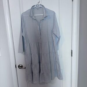 Striped white and Blue Dress with 3/4 sleeves. Brand new, XL